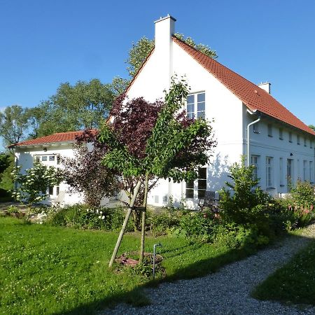 Traumhaftes Luxus-Ferienhaus Warnkenhagen  Dış mekan fotoğraf