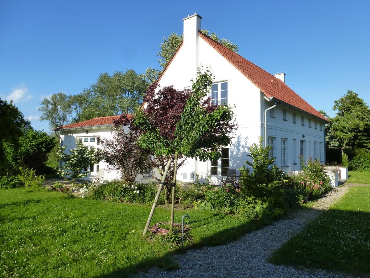 Traumhaftes Luxus-Ferienhaus Warnkenhagen  Dış mekan fotoğraf