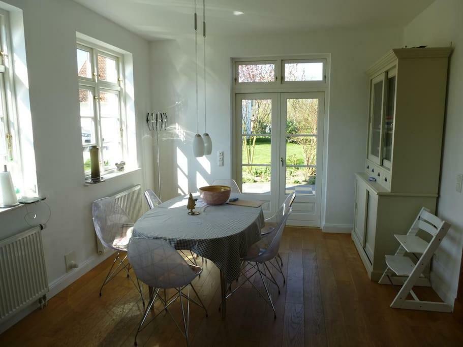 Traumhaftes Luxus-Ferienhaus Warnkenhagen  Dış mekan fotoğraf